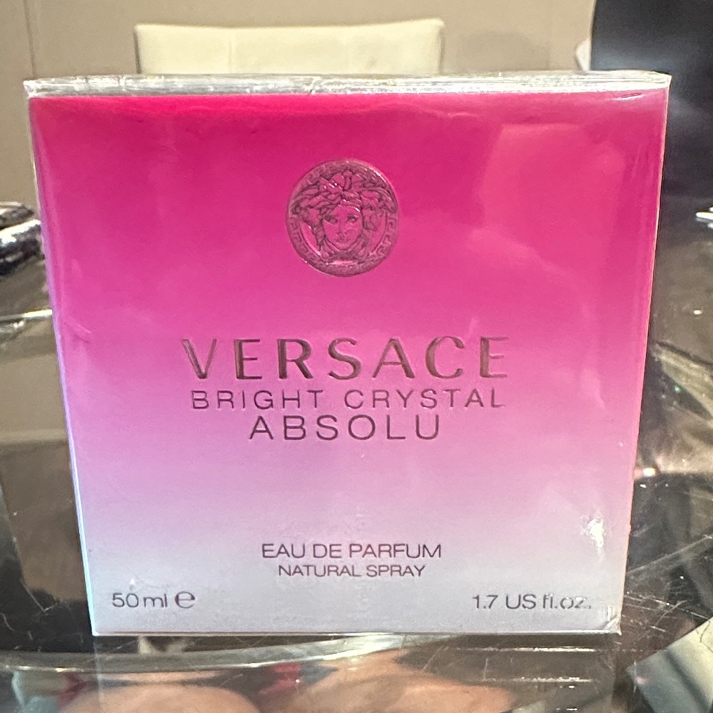 Versace Bright Crystal Absolu Eau de Parfum - Pink and White